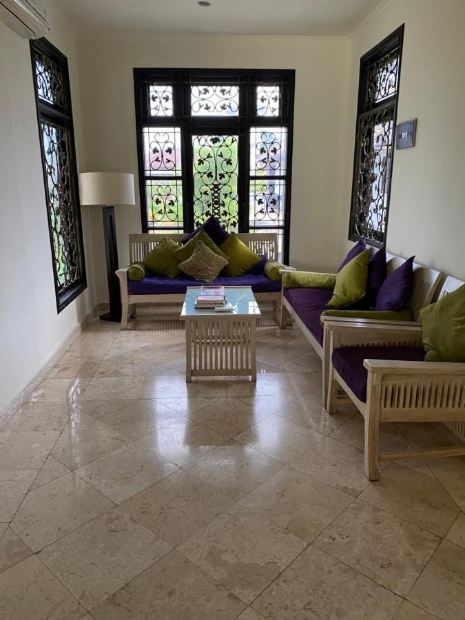 Villa 5 Bedroom Getaway - Kuta Regency B3 Kuta (Bali)