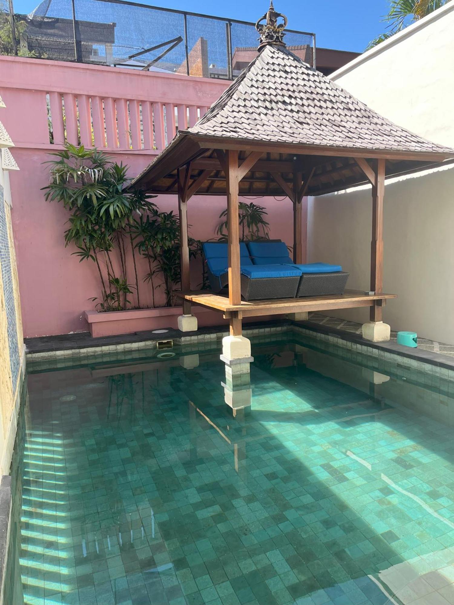 5 Bedroom Getaway - Kuta Regency B3